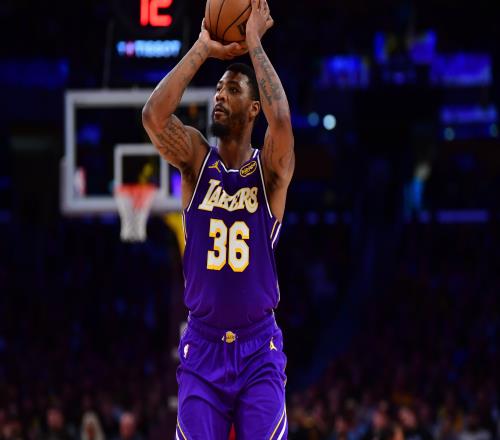 湖人防守與空間問題顯現東詹與斯瑪特成關鍵目標_NBA直播