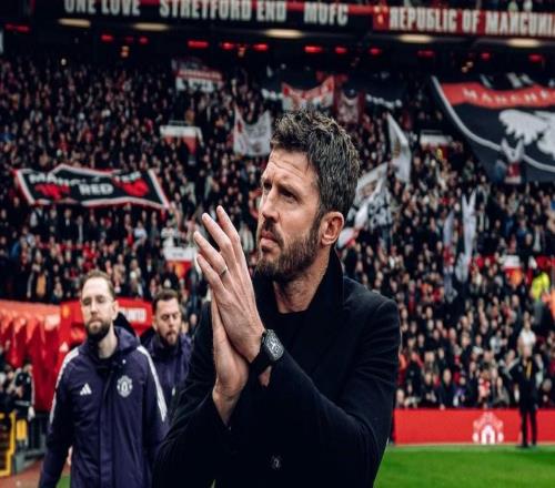 執教曼聯前5場聯賽贏下4場,卡里克成隊史第三人