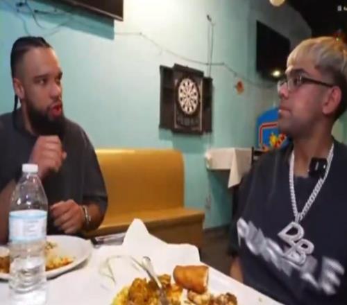 狄龍：詹姆斯確實(shí)老了，他現(xiàn)在就是在場(chǎng)上劃水