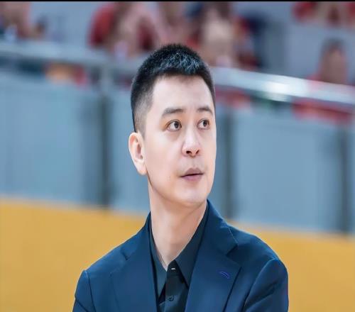 CBA3消息！北京預(yù)訂麥基，楊鳴下家確定，賽季第五筆大罰單出爐