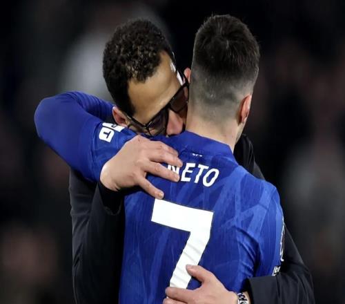 切爾西舊將：羅塞尼爾中場時大幅度調整可能會影響更衣室穩定