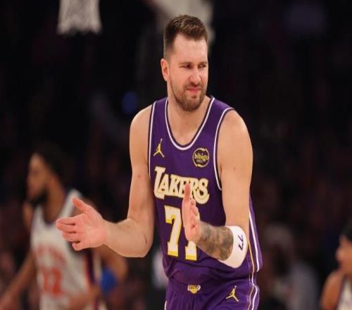 差距很大!東契奇30+15+8,湖人完敗尼克斯,球隊缺少一個主心骨