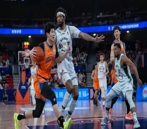 兩戰(zhàn)42分9助！21歲小將成上海后衛(wèi)新答案，05國青含金量還在上升