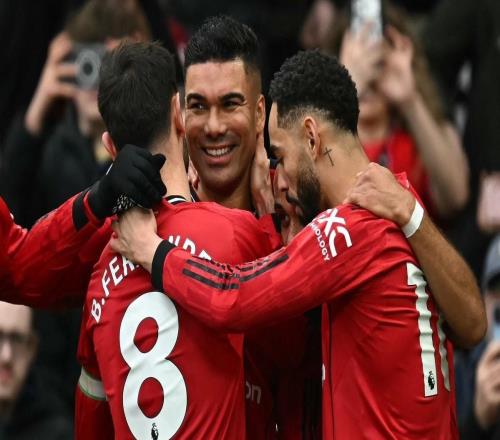 TA:卡塞米羅一下富勒姆攻勢如潮,曼聯找接班人任務十分艱巨