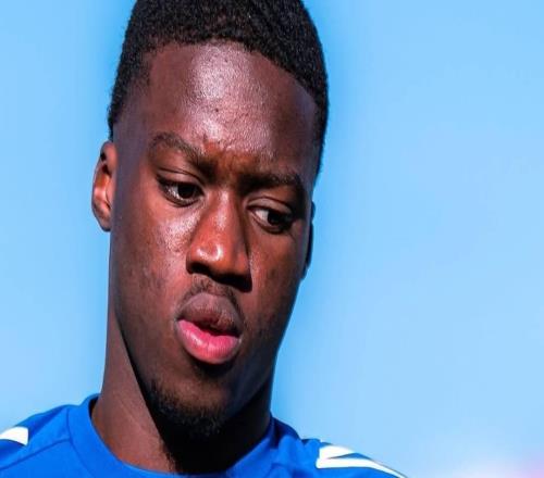 盡管被傳即將前往切爾西，馬馬杜薩爾仍首發(fā)出戰(zhàn)大巴黎