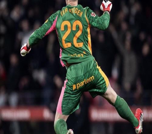 記者：特爾施特根肌肉受傷或缺席兩個月，也有可能重返巴薩