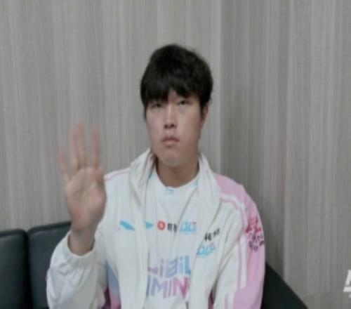 BLG發(fā)布對(duì)陣WBG賽前視頻：心無(wú)旁騖，全力拼搏！