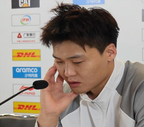 5消息！廣廈輸球仍鎖定榜首，京媒替趙睿洗白，全明星陣容惹爭議