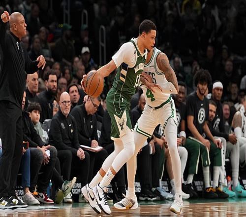 慘敗中為數(shù)不多的亮點!雄鹿也算是挖掘出了這位后場新星的潛力