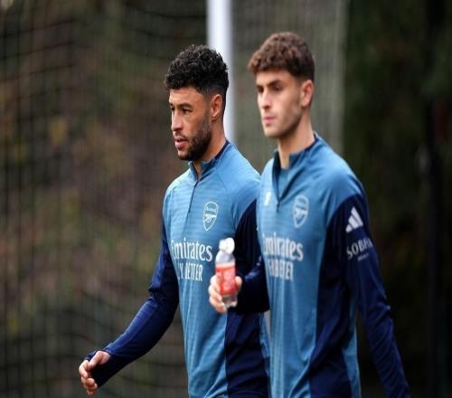 天空體育：凱爾特人有意前阿森納、利物浦中場(chǎng)張伯倫