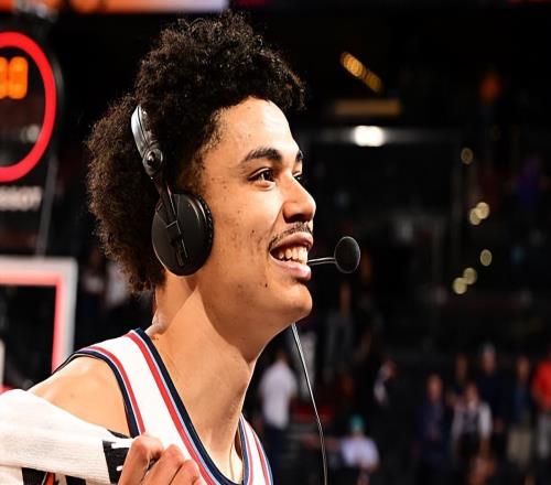 越來越成熟了！快船側(cè)翼新星在攻防兩端的作用都越來越突出了