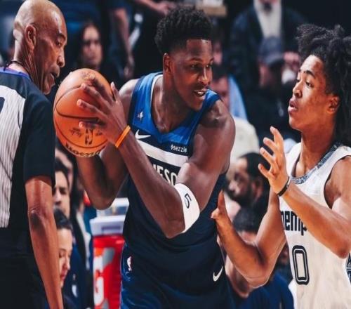 賈倫杰克遜30+6力壓準(zhǔn)三雙蘭德爾，華子空砍39分，灰熊復(fù)仇森林狼