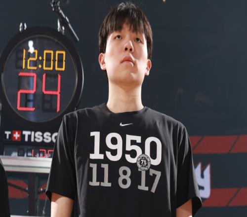 開拓者選中楊瀚森僅評D！美媒解析挑戰(zhàn)+定位：兩年后值得重新評估