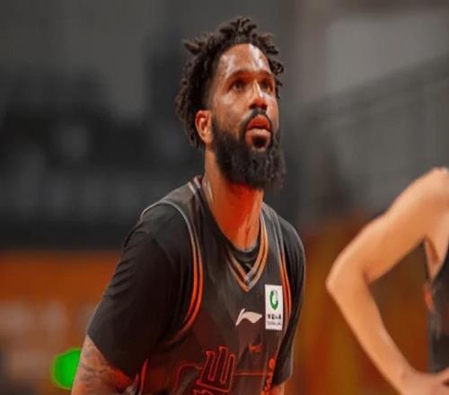 山東96101天津遭4壞消息！2外曝弊端，于德豪不穩(wěn)，瓊斯再推遲！