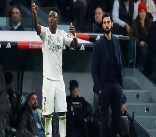 馬卡：阿韋洛亞執教后維尼修斯已連續打滿6場，上次還是3年前