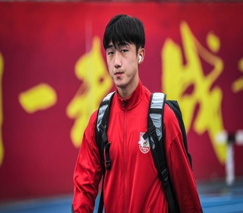 中超變天了深圳新鵬城又簽下一名國(guó)腳，“零罰分”優(yōu)勢(shì)沖擊亞冠