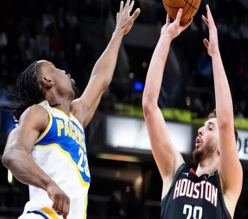 火箭3將一戰打出價值！申京統治級，霍樂迪泰特回暖該進輪換了！