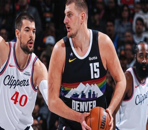 31分+56分+34分！歷史首人！這就是他能拿5年2.7億頂薪美金的原因