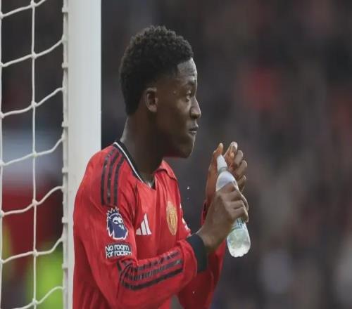 萊因克爾：梅努是英格蘭上屆大賽表現最好的，有資格競爭主力