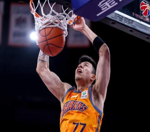 CBA排名一夜大變！上海沖第1，北京廣東全部翻車，7隊(duì)哄搶第12名