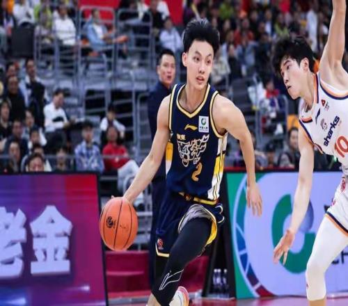 雖敗猶榮！廣東隊慘敗卻收重大喜訊，杜鋒留了一手