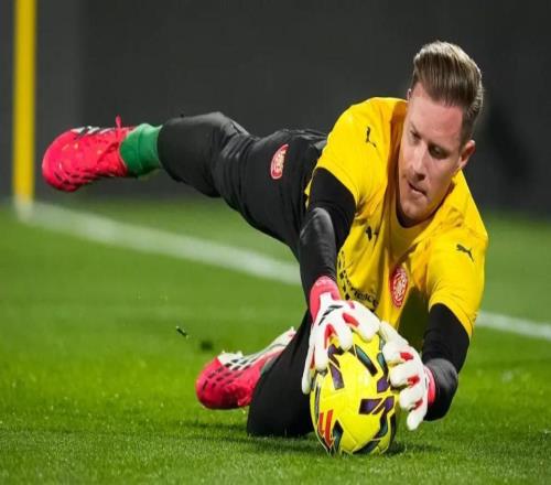 太不走運(yùn)！特獅肌肉受傷將休戰(zhàn)2月不排除回巴薩世界杯沒戲了