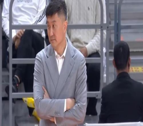 廣東隊二連敗，雙小外48+18發揮出色，薩林杰離隊倒計時