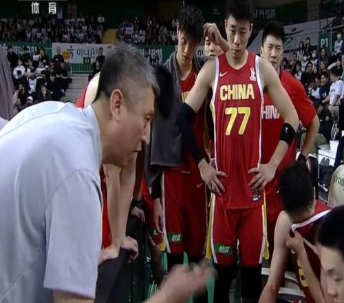 郭士強(qiáng)惹爭(zhēng)議！中國(guó)男籃官宣21人名單周琦落選本土得分王也被棄