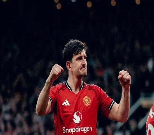 記者：在續(xù)約馬奎爾的問題上，曼聯(lián)內(nèi)部存在分歧貝巴：卡里克上周邀請我和謝什科談?wù)? loading=