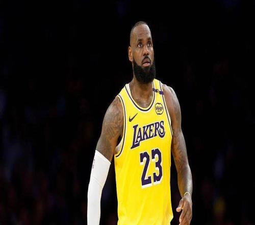 最后一舞！名記曝湖人已準備與詹姆斯分手，或在交易截止日前發(fā)生