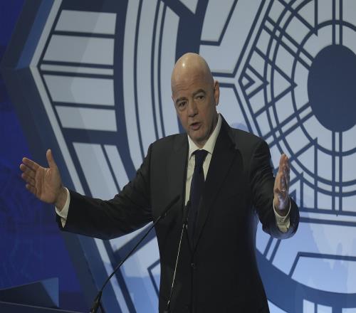 頓涅茨克礦工的CEO對(duì)因凡蒂諾希望恢復(fù)俄羅斯足球活動(dòng)的言論表示失望_英超直播