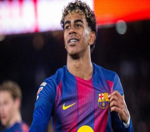 亞馬爾破僵局阿勞霍頭槌，巴薩21阿爾瓦塞特，衛冕冠軍晉級四強