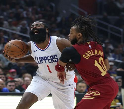 36歲換26歲！哈登加盟騎士，放棄230萬獎金，36歲為了沖冠，拼了