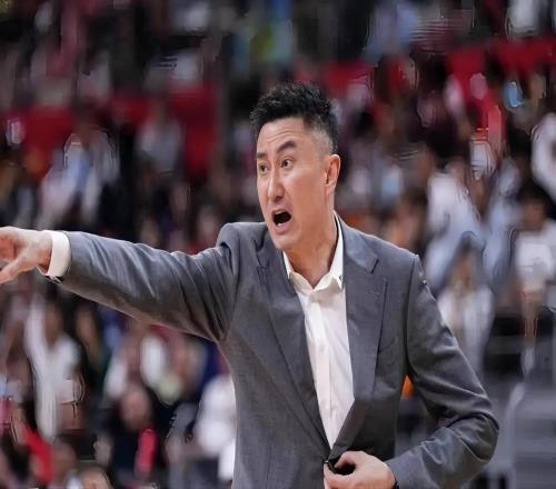 沒徐杰真不行，廣東2連敗球隊社媒淪陷，球迷：裁掉奎因2人換大外