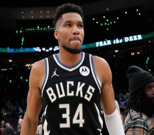 勇士對(duì)于揚(yáng)尼斯勢(shì)在必得，他們送出所有可交易籌碼！