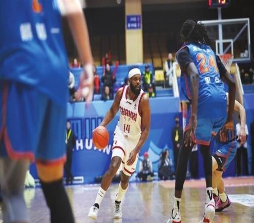 84比61擊敗四川隊山西男籃客場大捷