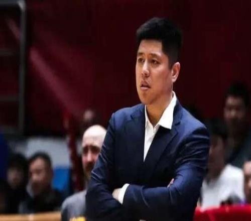 太離譜！山西打四川，末節(jié)比分69，網(wǎng)友這是職業(yè)球員干的事