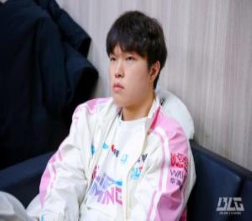 BLG粉絲看賽后語音有感：別指揮Bin哥了，他自己發揮就能打的很好