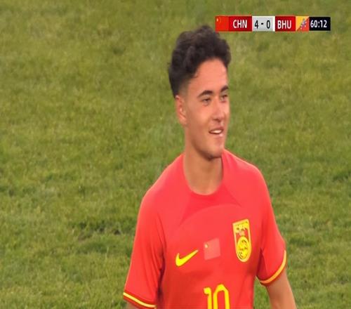 08國少核心簽約大連英博隊(duì)！德轉(zhuǎn)已官宣確認(rèn)，有望被重點(diǎn)培養(yǎng)