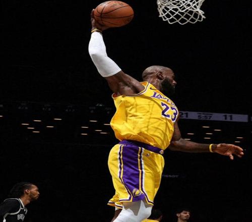 一場125109，讓西部第五易主，湖人輕松擊退弱旅，罰球丟太多！