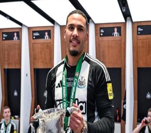 拉塞爾斯離開紐卡，加盟萊斯特城