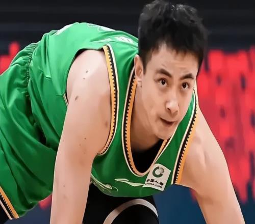 遼寧9582戰(zhàn)勝江蘇球員評(píng)價(jià)：4人滿分，李曉旭及格，7人低迷