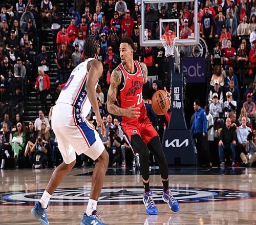 又一次拿下20+高分，快船還是趕緊轉戰這位雙向合同側翼新星吧