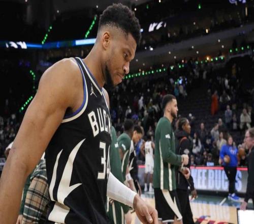 NBA傳聞：利拉德試圖招募字母哥加盟開拓者，但似乎并不奏效