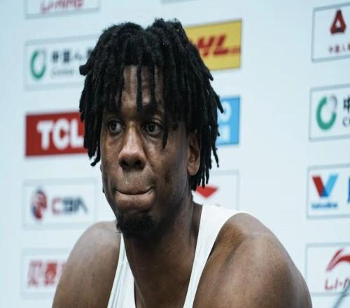 白邊的肌肉什么水平