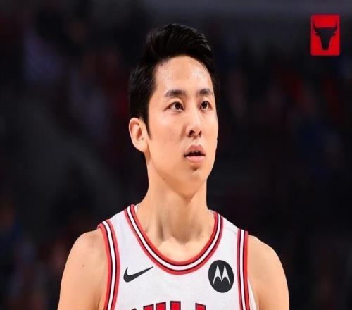 2米16楊瀚森場均1.7板，1米7河村勇輝場均4.7板！背后原因太真實