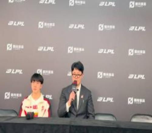 WBG教練談第二局上路阿蘿拉：BP搖擺如果實(shí)在不行也可以去上路