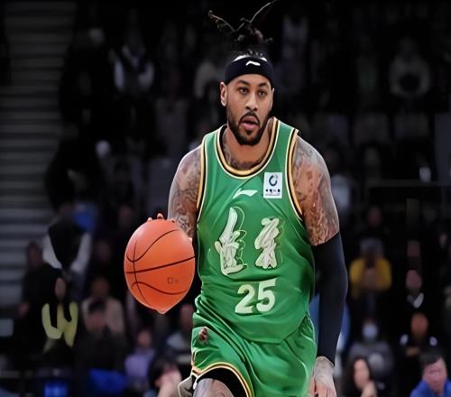 遼寧隊放假！莫蘭德和威爾斯打包，一起坐飛機回家