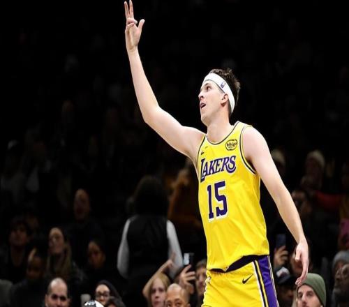 遠沒有達到最佳水準，但湖人后場大將復出后的作用有目共睹