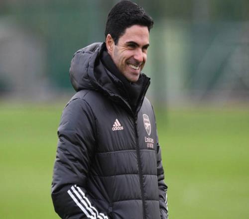 英超三強搶人！阿森納、切爾西、曼城齊追紐卡核心